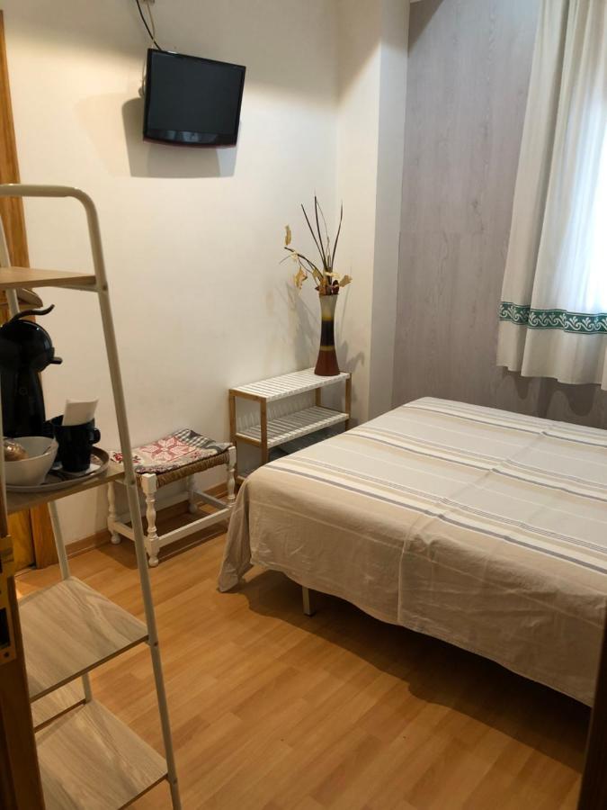 Hostal Escartin Sabiñánigo Zewnętrze zdjęcie