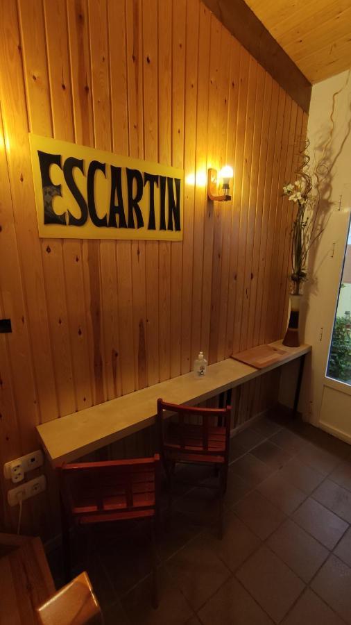 Hostal Escartin Sabiñánigo Zewnętrze zdjęcie