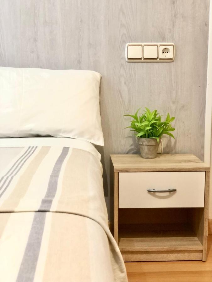 Hostal Escartin Sabiñánigo Zewnętrze zdjęcie